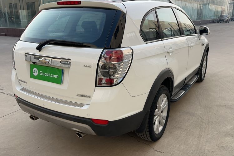 Used Chevrolet Captiva 2014 2.4L 4x4 Flagship Edition 7 Seats