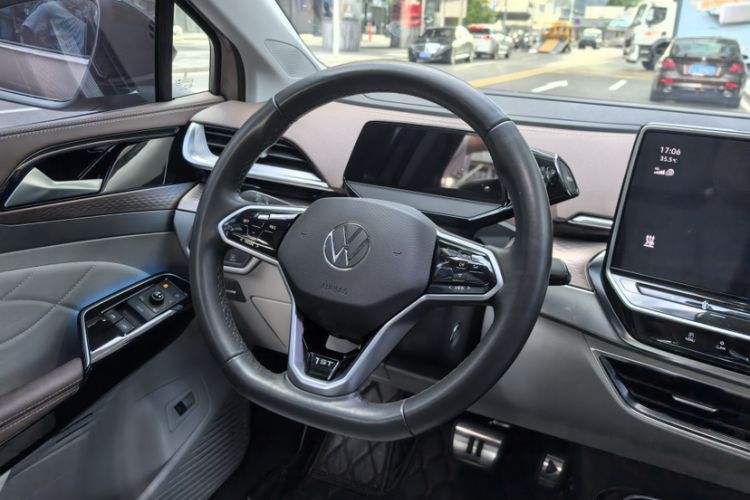 Used Volkswagen ID.6 X 2021 Pro Smart Long-Range Edition