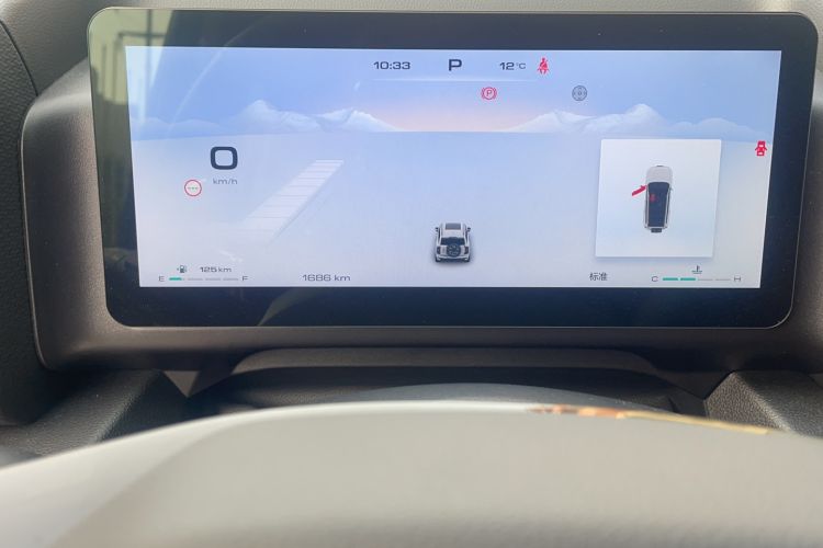 Used Haval H9 2024 2.0T Gasoline All-Wheel-Drive Extreme Edition Odometer Close Up