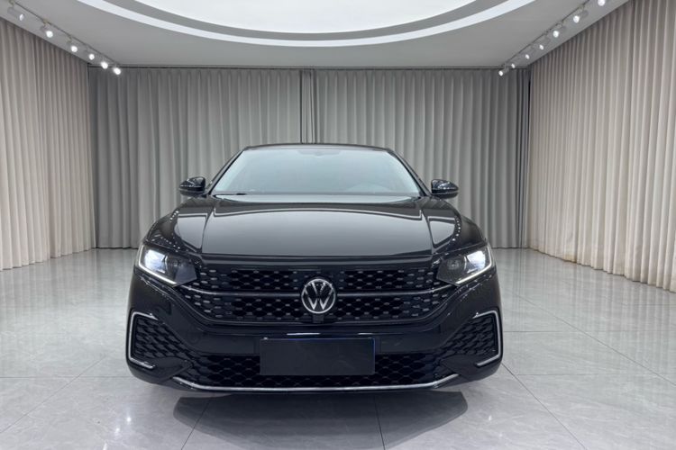 Used Volkswagen Passat 2023 330TSI Starry Elite Edition