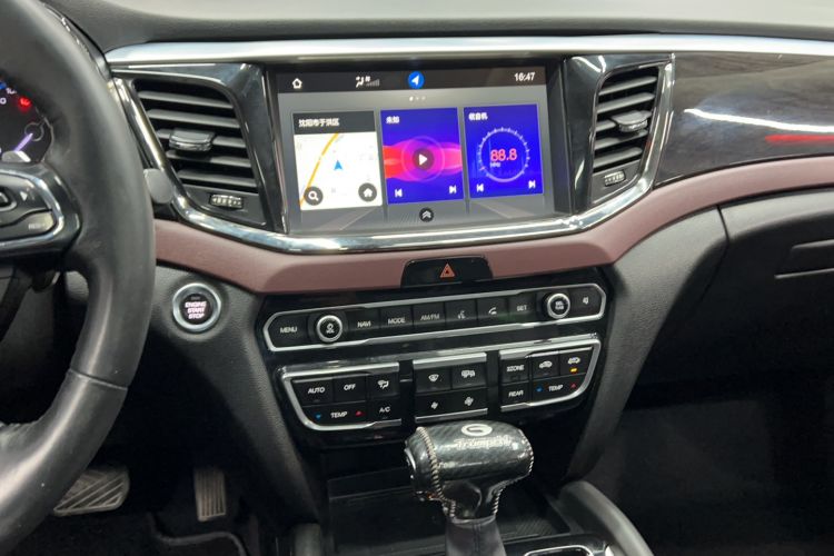 Used GAC Trumpchi GS8 2017 320T Two-Wheel Drive Luxury Smart Connectivity Version (7 Seats)
