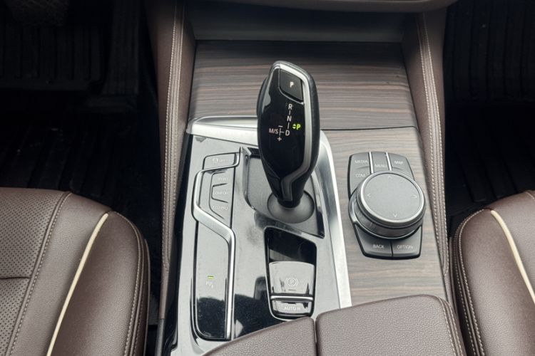 Used BMW 5 Series 2022 Updated 530Li Leading Edition Luxury Package