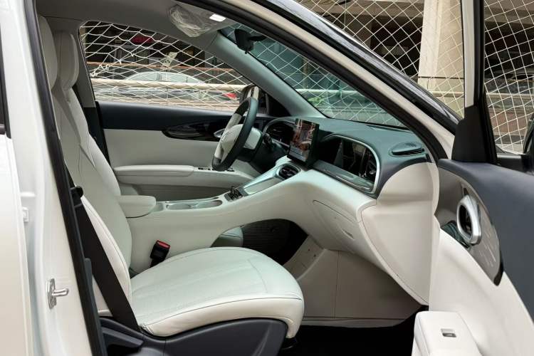 Used Geely Galaxy Geome 2025 310km Youth Edition
