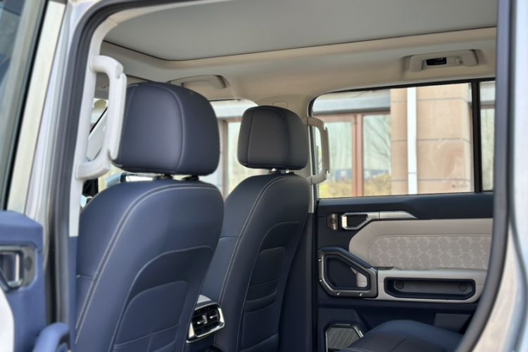 Used JETOUR Shanhai Traveler C-DM 2025 C-DM 129KM Star & Moon Goddess Interior 1