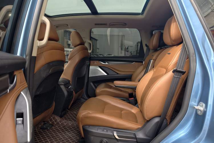 Used SAIC MAXUS D90 2019 2.0T Automatic 4x4 Sirius China V Standard