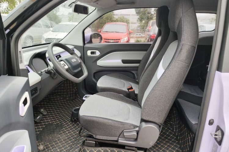 Used Chery New Energy QQ Ice Cream 2022 170km Sundae Phosphate Lithium-Ion
