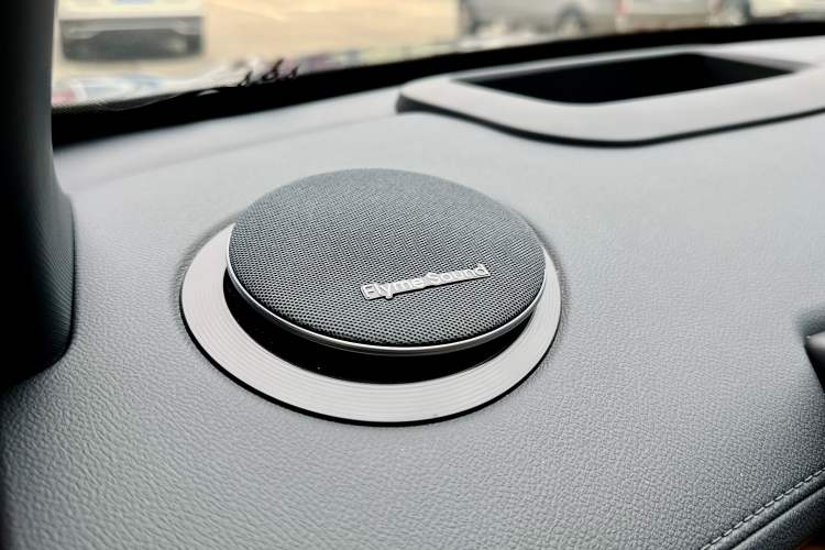 Used Geely Galaxy Galaxy Xingjian 7 EM-i 2025 120km Flagship Edition
