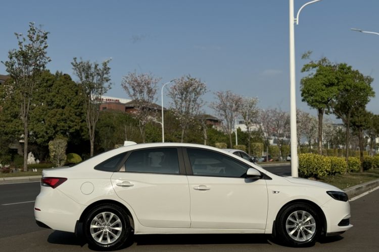 Used Buick GT 2019 15T Dual-Clutch Advanced Version China VI Standard