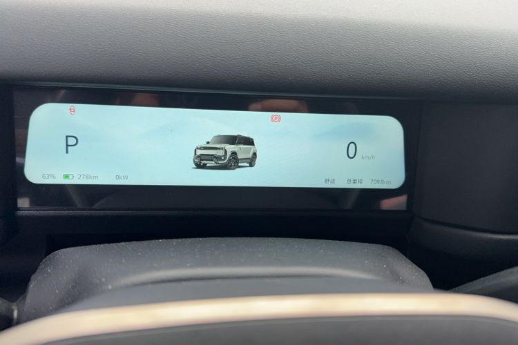 Used iCAR 03T 2024 501km Four-wheel Drive Long-Range Version