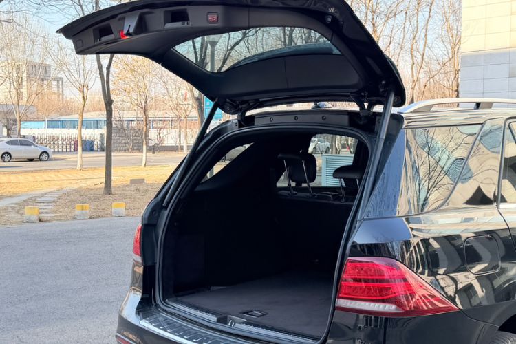 Used Mercedes-Benz GLE 2017 GLE 320 4MATIC Dynamic Model
