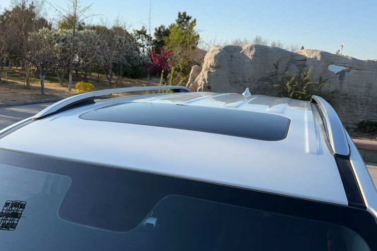 Used GAC Trumpchi GS7 2017 280T Two-Wheel Drive Luxury Model
