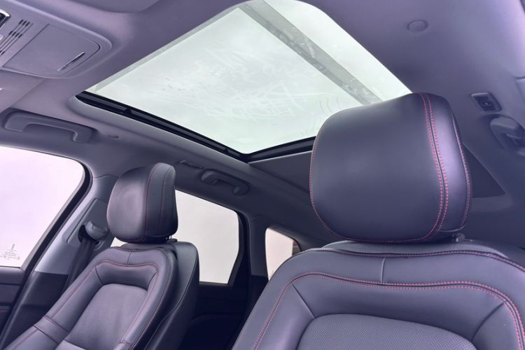 Used Lincoln Corsair 2020 2.0T Two-Wheel-Drive Black Knight Limited Edition