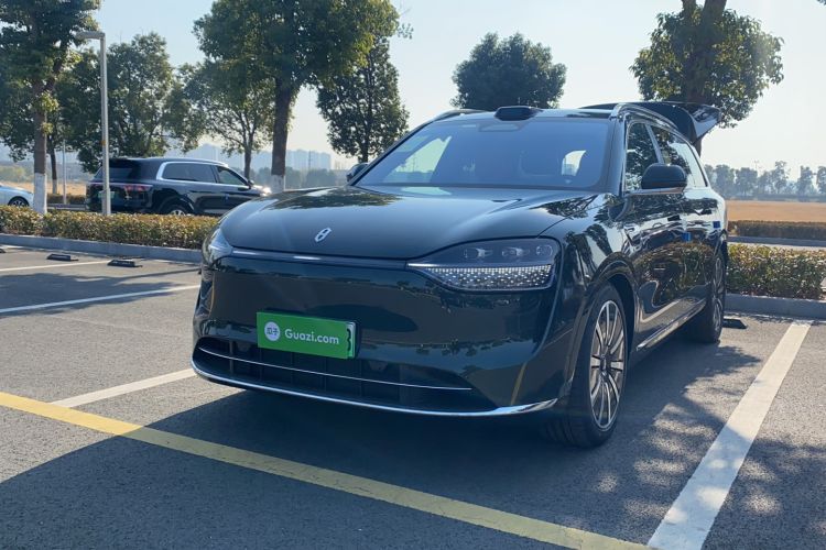 Used Hima AITO M9 2025 Extended-Range Ultra Version 52 kWh 6-Seater
