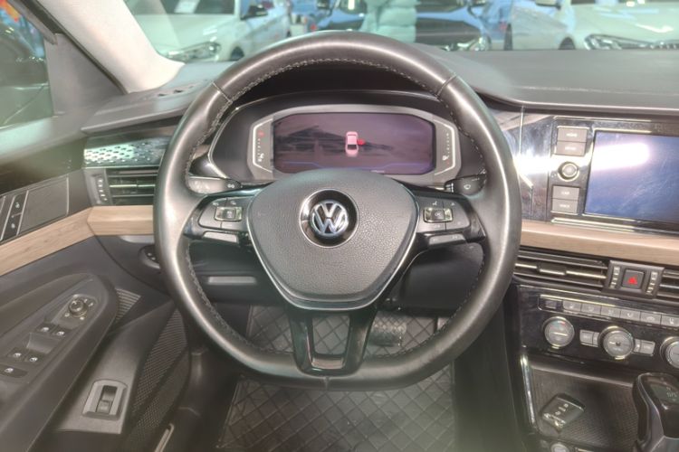 Used Volkswagen Passat 2019 330TSI Luxury Edition China V Standard