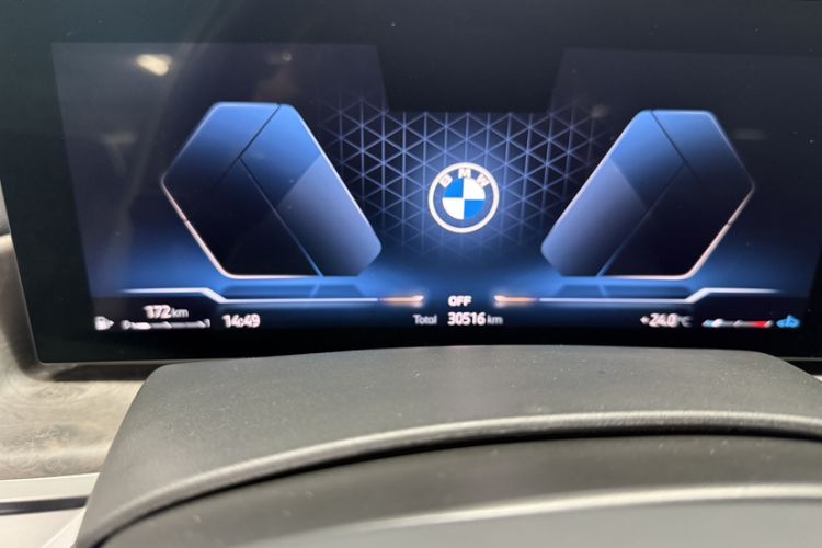 Used BMW X5 2023 xDrive 30Li Luxury M Sport Package