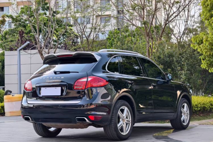 Used Porsche Cayenne 2014 Cayenne Platinum Edition 3.0T Exterior 12