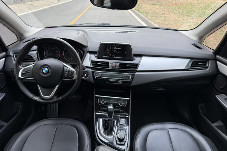 Used BMW 2 Series Active Tourer 2016 218i Fashion Model Interior 2