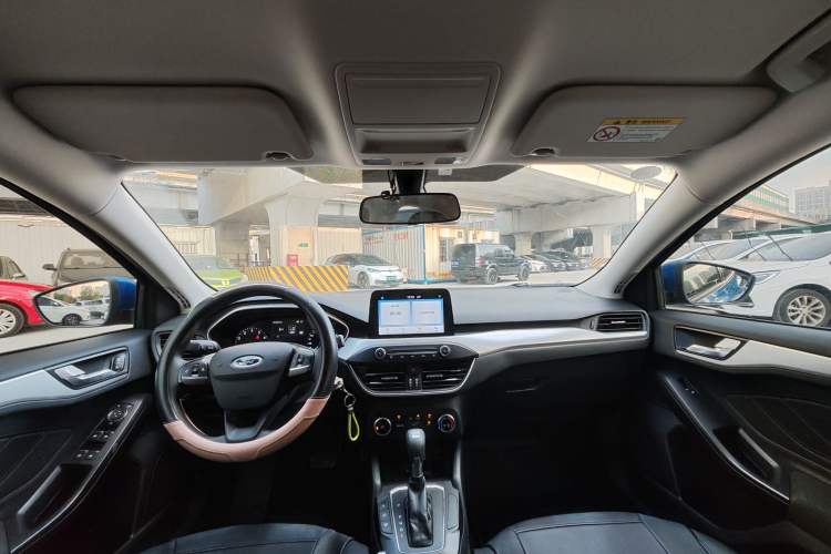 Used Ford Focus 2019 Sedan 1.5L Automatic FENGYUE Model China V Standard