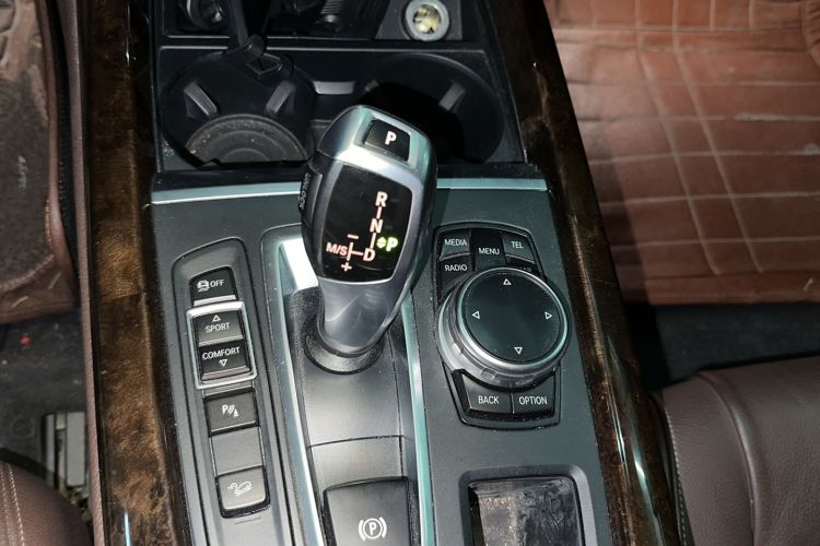 Used BMW X5 2014 xDrive35i Leading Model Gear Lever