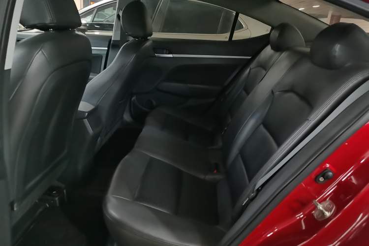 Used Hyundai Elantra (6th Generation / Lingdong) 2016 1.6L Automatic ZhiXuan – Elite Version
