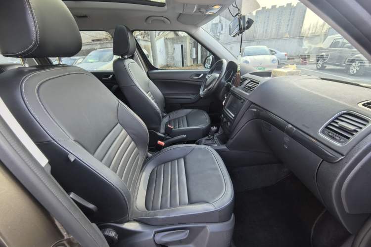 Used Skoda Yeti 2017 TSI280 DSG Car Enjoy Brothers Edition