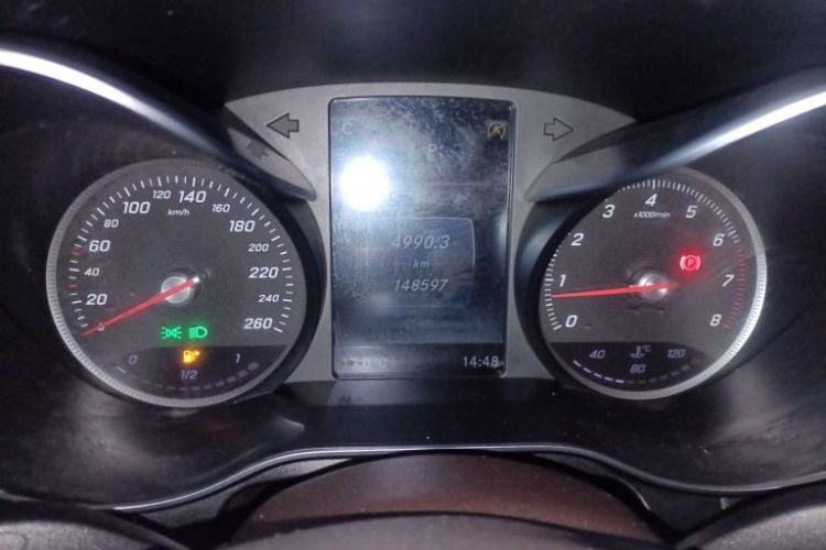 Used Mercedes-Benz GLC 2016 GLC 260 4MATIC Luxury Model
