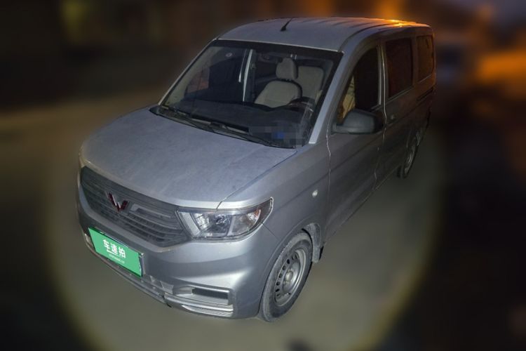 Used Wuling Hongguang V 2019 1.5L Base Version China VI LAR