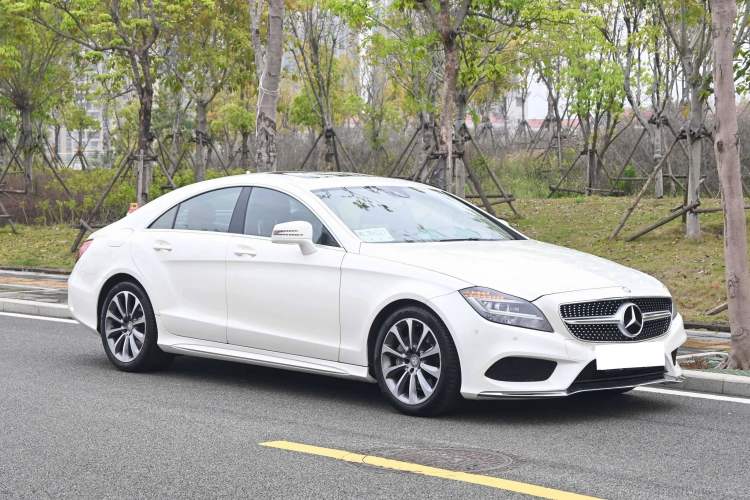 Used Mercedes-Benz CLS 2015 CLS 320 Exterior 2