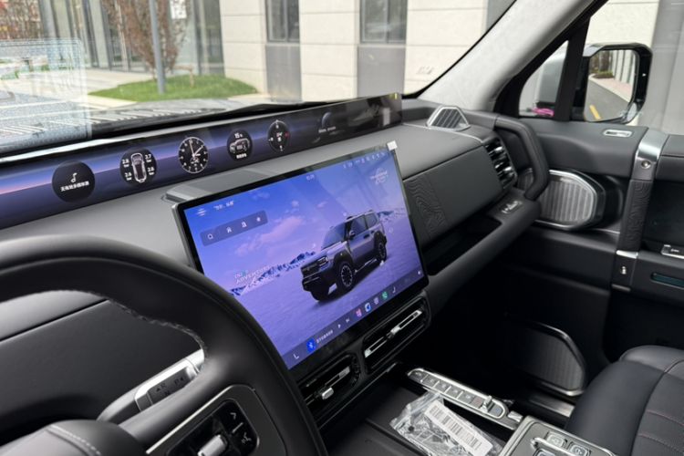 Used Jetour Zongheng G700 Trailblazer 2025 Model Xiangjing Edition 6-seater Audio And AC Panel