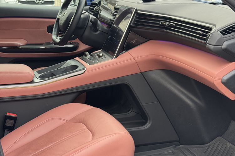 Used Nio EC6 2020 615 km Signature Edition