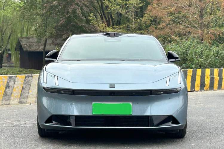 Used Lynk & Co Z10 2025 95 kWh 702 km All-Wheel Drive Intelligent Driving Ultra
