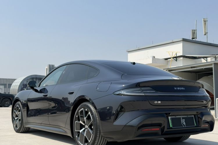 Used Xiaomi Auto SU7 2024 Rear-Drive Standard Founder Edition
