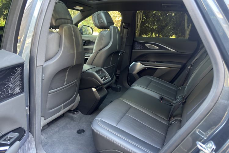 Used Cadillac LYRIQ 2022 Rear-Drive Long-Range Luxury Edition