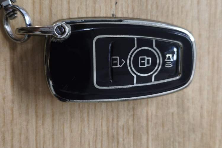 Used Haval H6 2017 Red-Label Sport Edition 1.5T Automatic Two-Wheel Drive Luxury Model Exterior 8