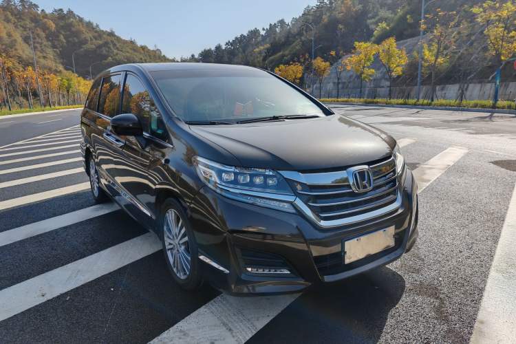 Used Honda Elysion 2016 2.4L Luxury Edition