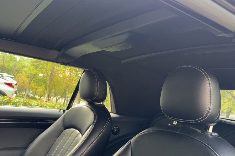 Used MINI MINI 2019 1.5T COOPER CABRIO Temptation Edition
