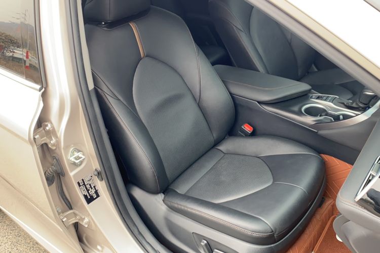 Used Toyota Camry 2021 2.5G Luxury Edition
