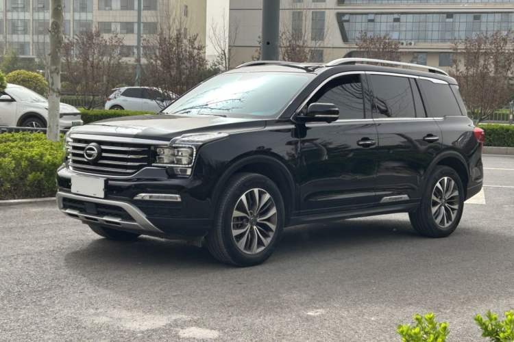 Used GAC Trumpchi GS8 2017 320T Two-Wheel Drive Luxury Smart Connectivity Version (7 Seats) Exterior 1