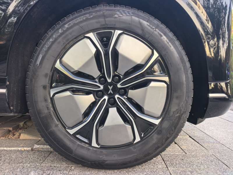Used XPeng G9 2024 650 Pro — 32