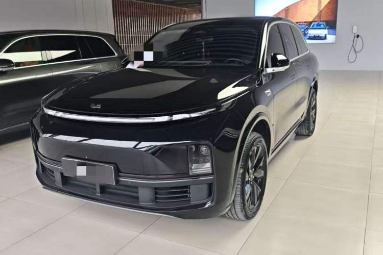 Used Li Auto L8 2023 Pro Model
