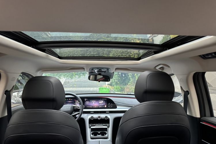 Used EXEED Lingyun 2024 300T Two-Wheel Drive Starlight Edition
