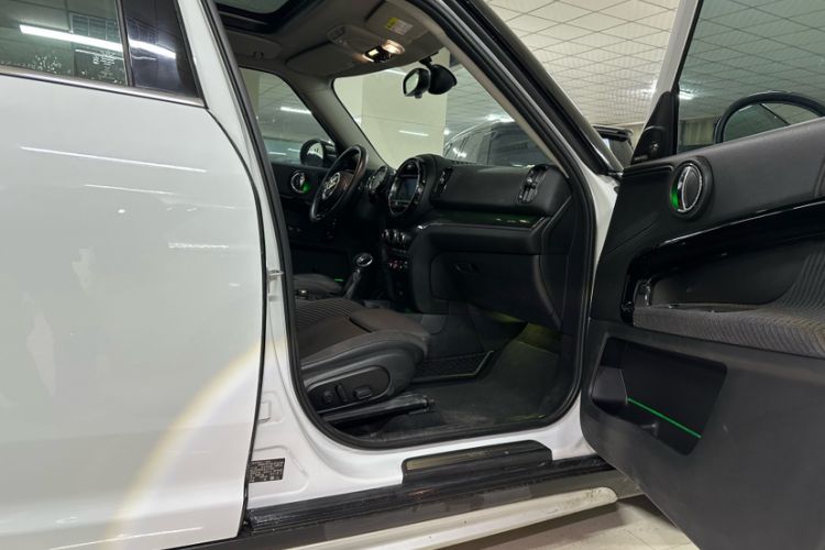 Used MINI Countryman 2017 1.5T COOPER ALL4 Traveler
