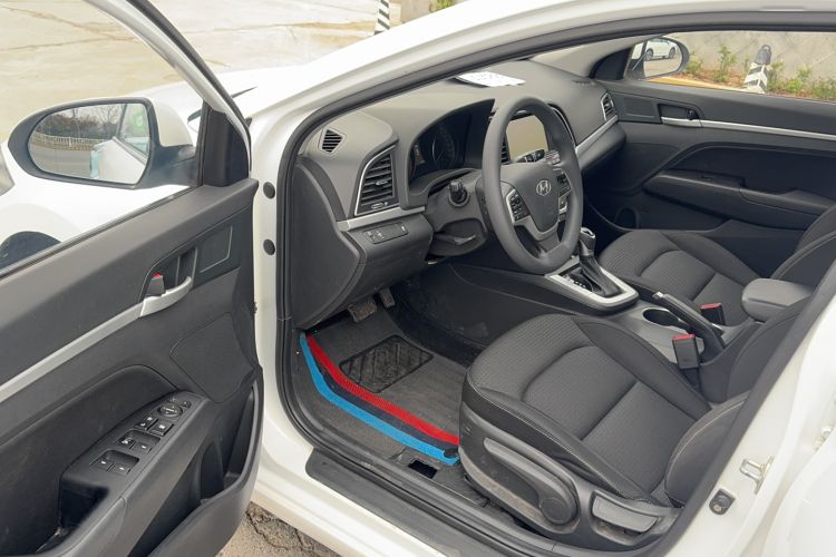 Used Hyundai Elantra (6th Generation / Lingdong) 2016 1.6L Automatic ZhiXuan – Elite Version Driver Seat