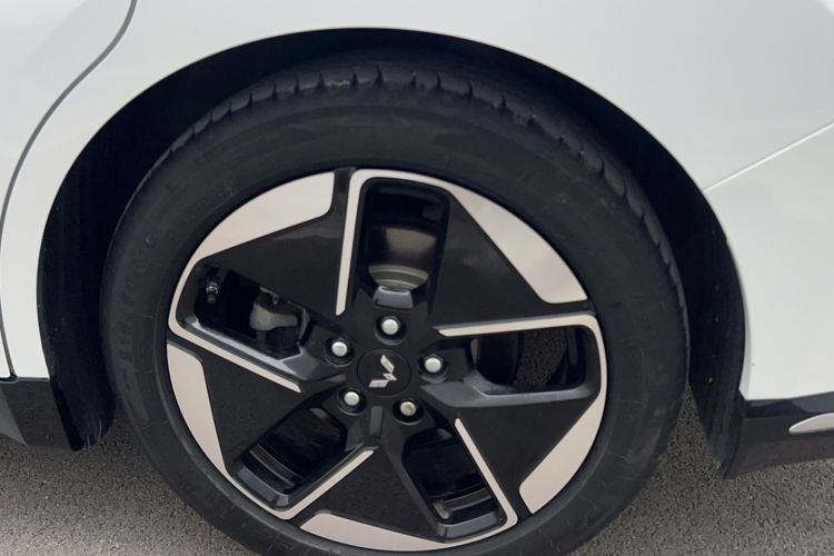 Used Wuling Xingguang 2023 150 Advanced Edition Exterior 1