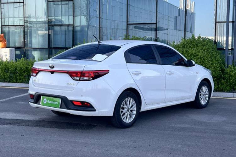 Used Kia K2 2017 Sedan 1.4L Automatic GLS Exterior 1