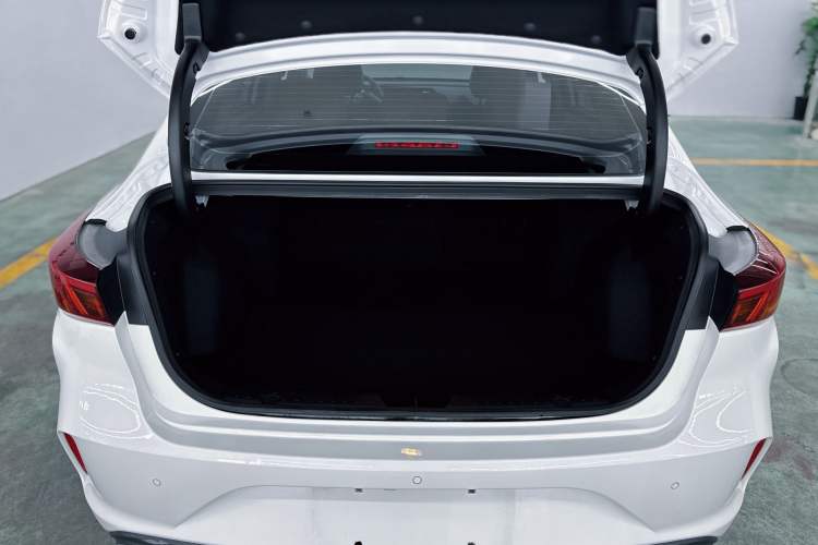 Used Changan Eado 2022 PLUS Blue Whale NE 1.4T GDI DCT Prestige Edition