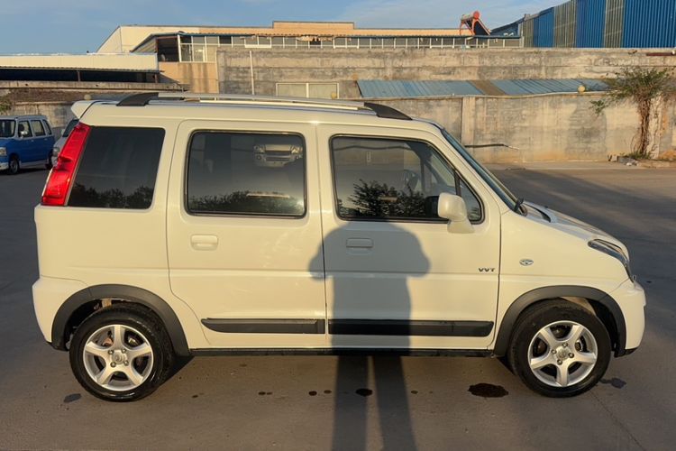 Used BAIC Changhe Wagon R X5 2019 1.4L Elite Edition Exterior 3