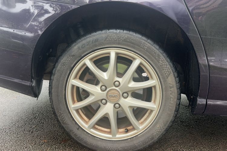 Used BYD M6 2013 2.4L Manual Luxury Model
