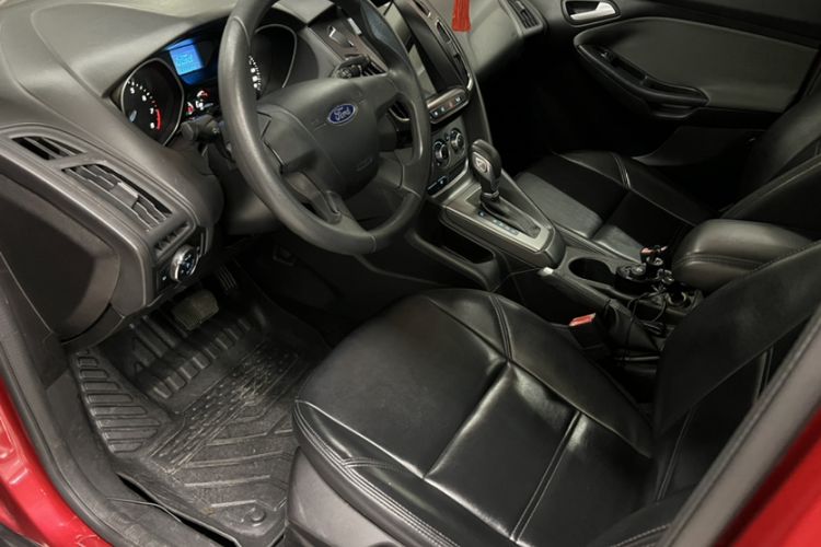 Used Ford Focus 2012 Hatchback 1.6L Automatic Comfort Model Interior 2