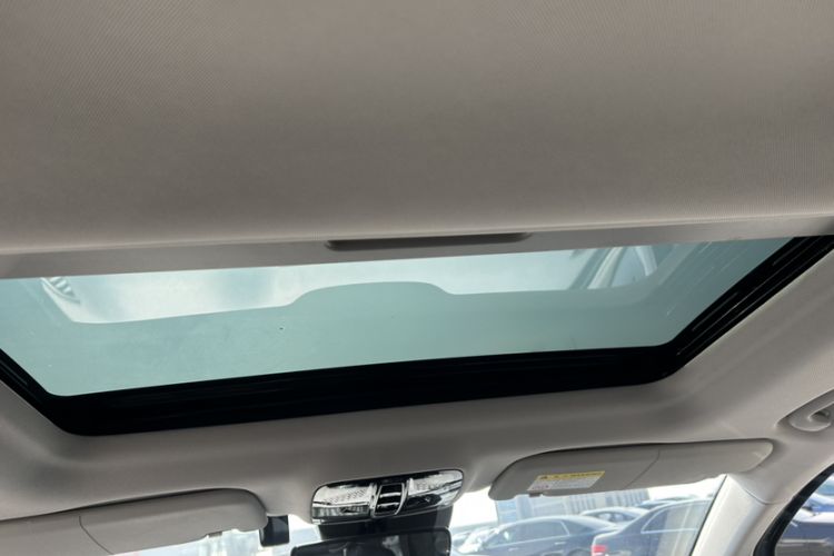 Used Roewe iMAX8 2021 400TGI Supreme Series Prestige Edition